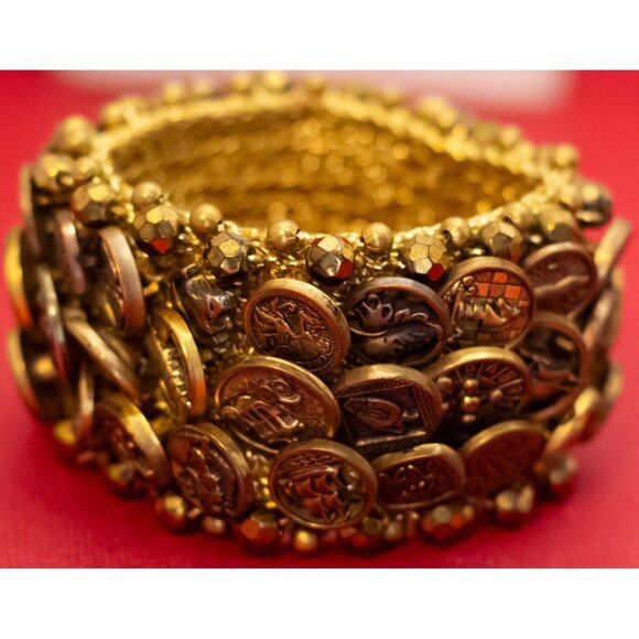 7 inch, Vintage Coin Links Gold Tone Elegant Bracelet - F52 - Picture 2 of 3